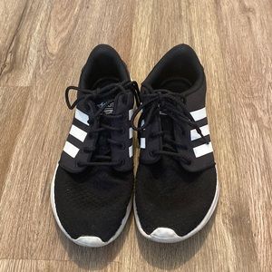 Adidas cloud foam sneakers